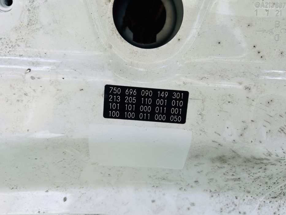 Капак 2020 Mercedes-Benz E-class T-modell (S213, facelift 2020) E 200d