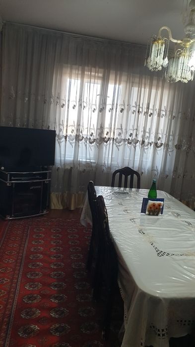 СРОЧНО. Продаётся 4х комн. кв на Юнусабаде 12 квартал