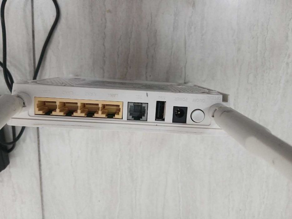 WIFI router Model: EG8145V5 va HG8546M