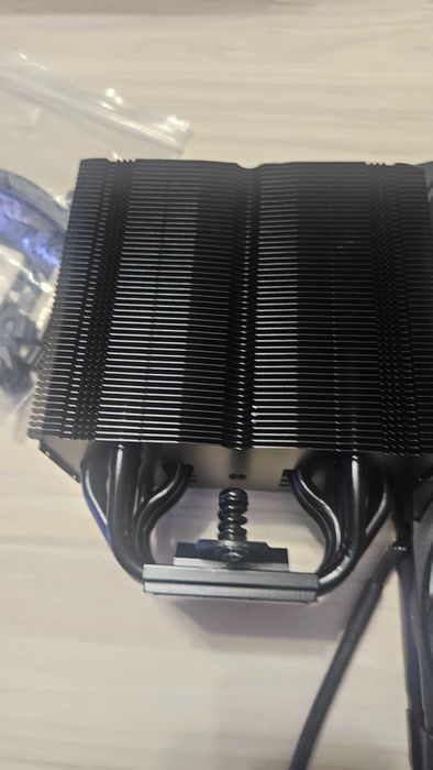 Noctua NH-U12A охладител за процесор
