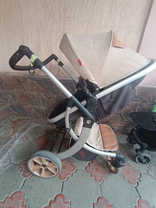 Коляска детская в