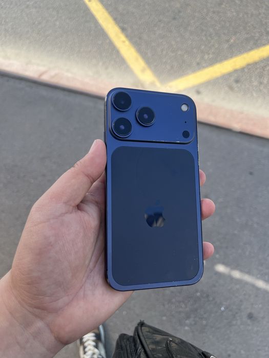 Iphone 11 продам