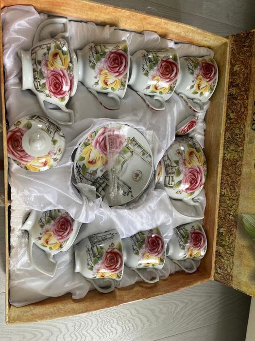 Продам чайный сервиз