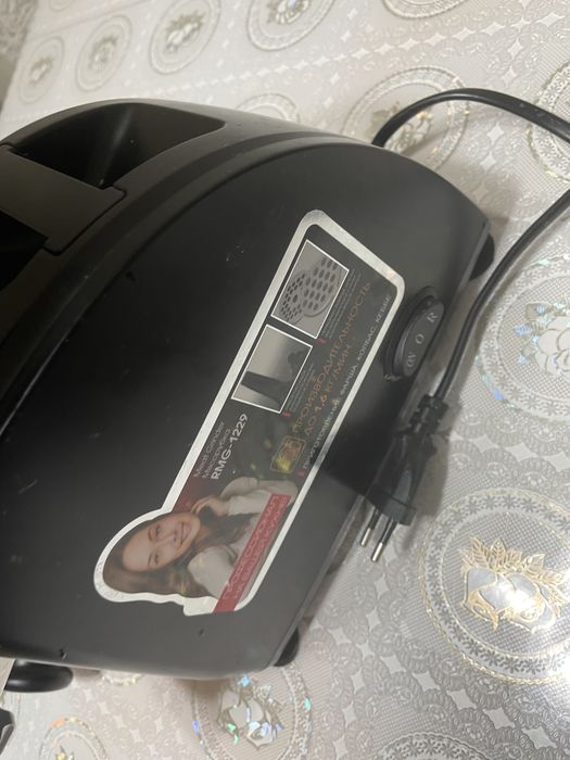 Мясорубка редмонд