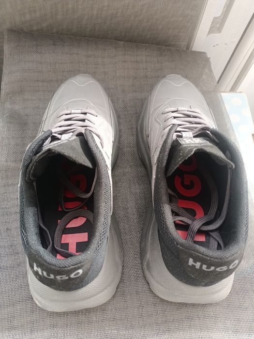 Adidasi barbati Hugo