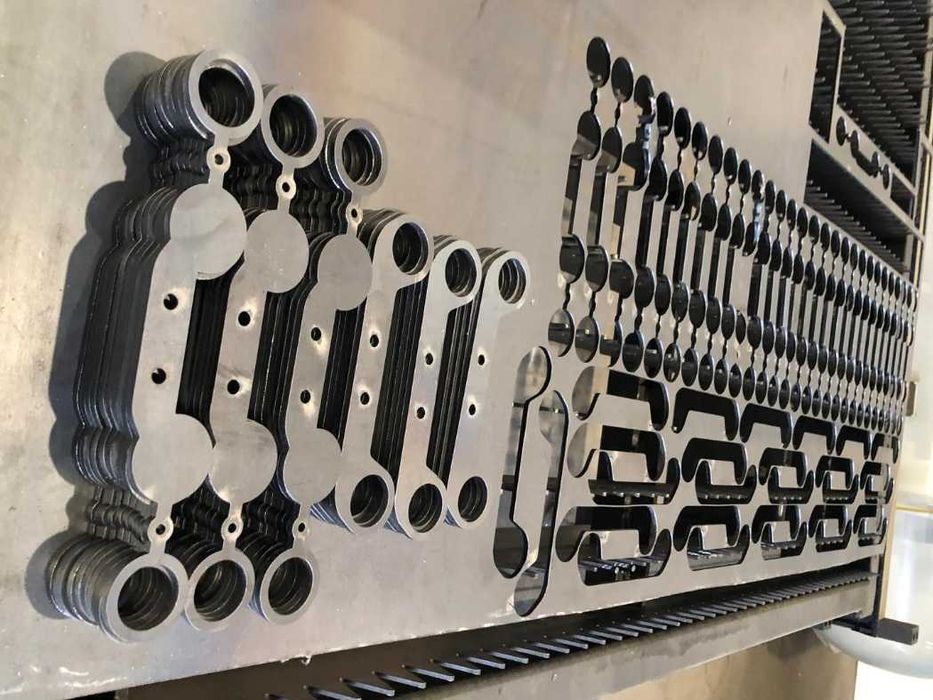 Debitare laser - piese de tabla cu grosimi intre 1 si 10 mm