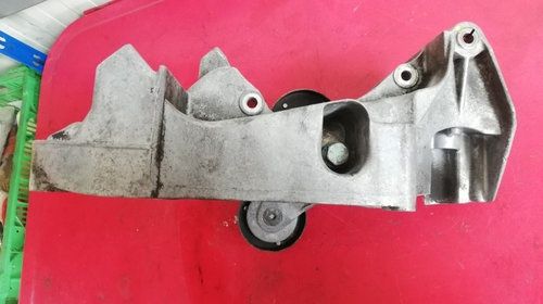 Suport anexe alternator 032145169AD vw Golf 4 Bora 1.6FSI BAD 81KW