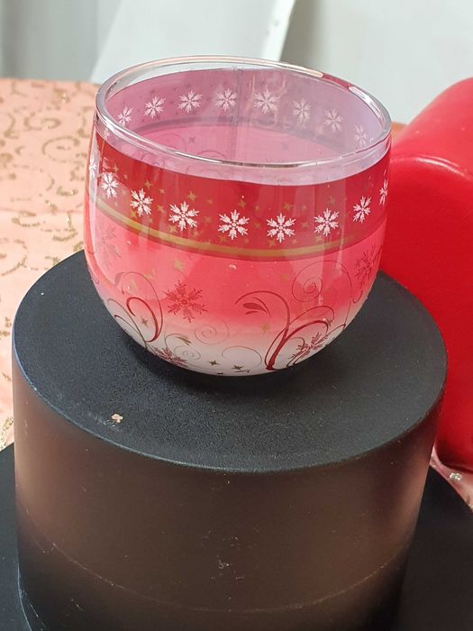 Pahare pentru lumanari pastile de Craciun