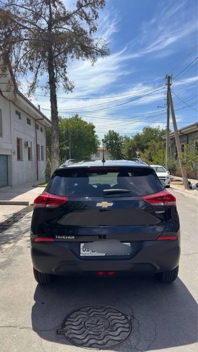 Tracker 2 Ls Qora