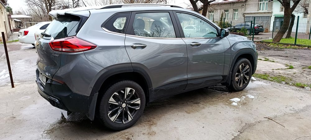 Продаю  Tracker 2