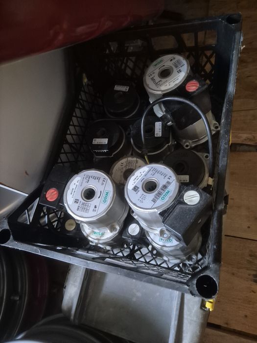 Pompa Wilo  si Grundfos centrala termica Ariston Vaillant Ferroli Buderus Immergas Toate Modelele