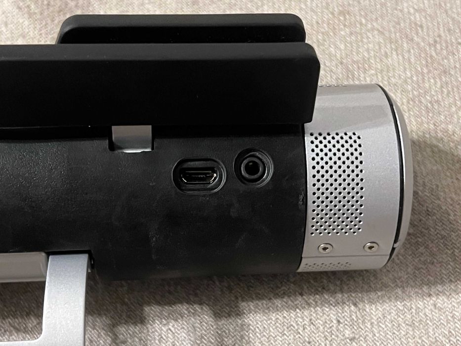 Boxa Bluetooth Definitive Technology Sound Cylinder cu suport telefon