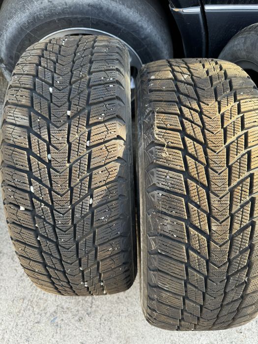 Корейские шины Roadstone комплект