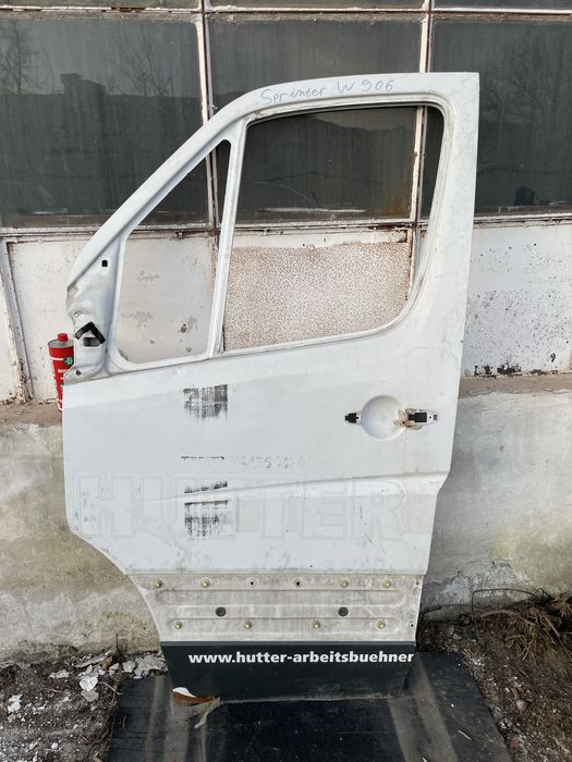 Предна лява врата за Mercedes Sprinter W906 Мерцедес Спринтер 06-15г