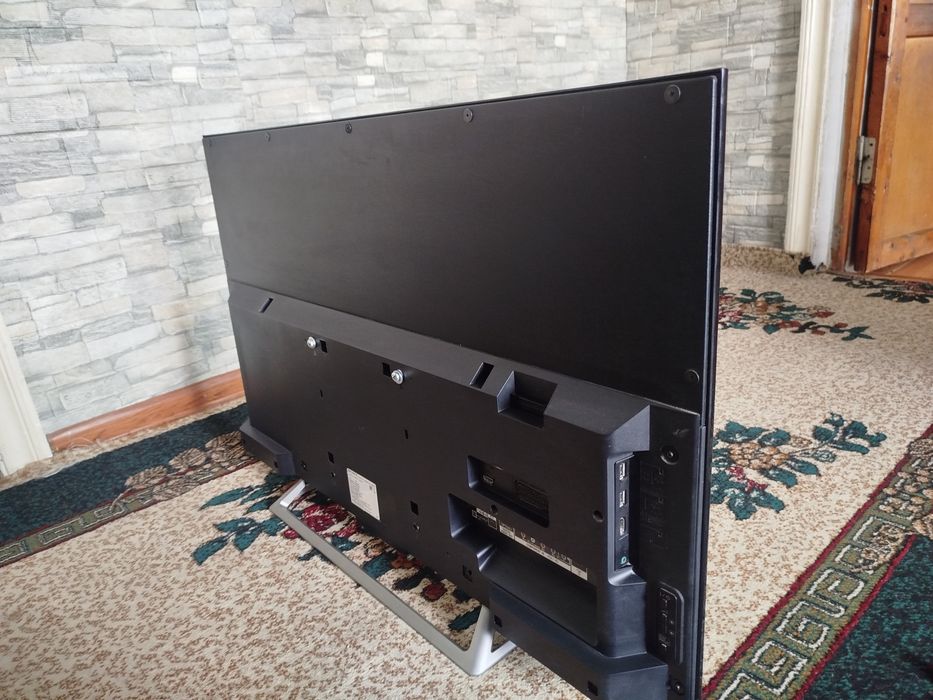 Телевизор SONY/ 40 не смарт