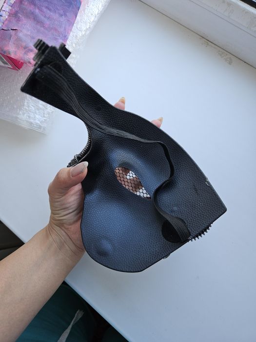 Продам карнавальную маску