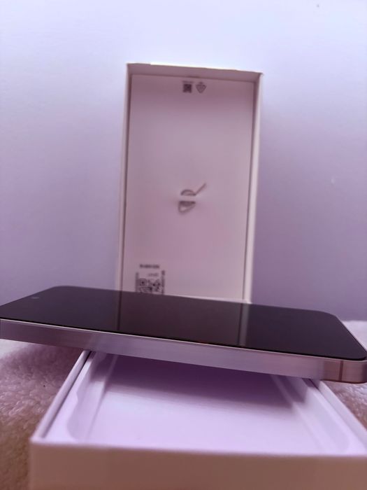 Samsung galaxy A55- перфектен + кутия