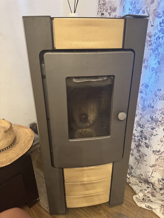 Soba pe peleti Rika Memo