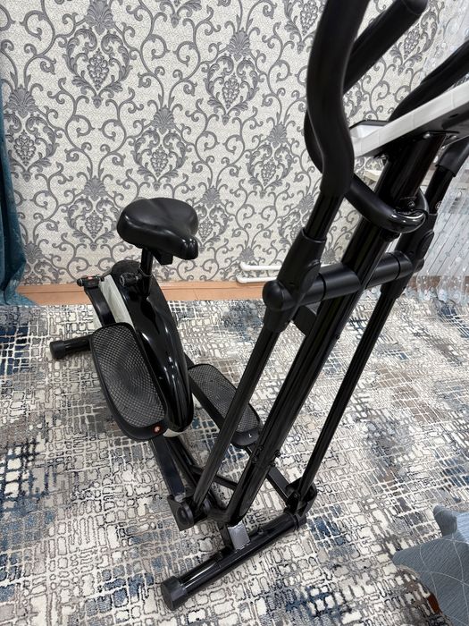 Тренажёр ( велосипед)