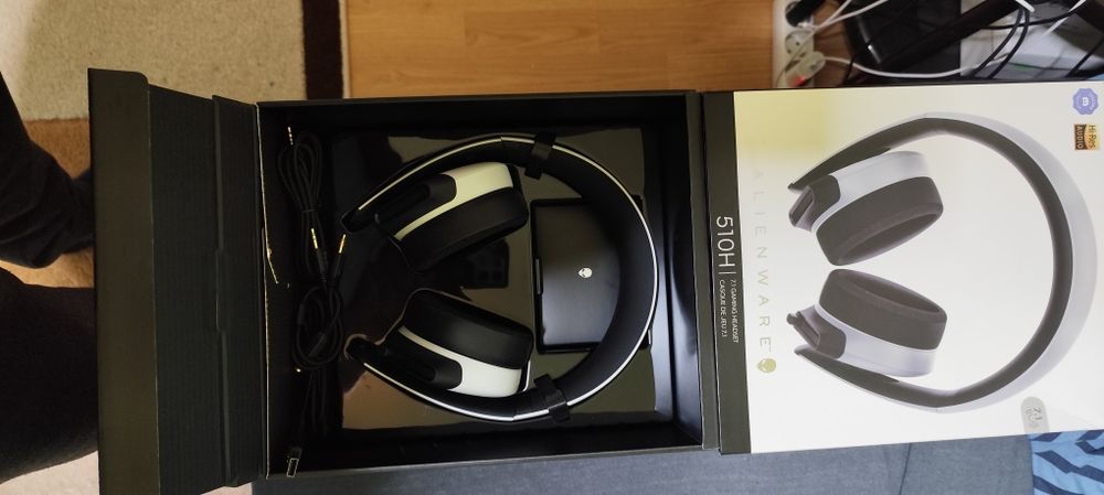 Căști gaming alienware