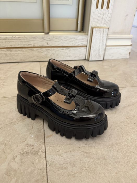 Туфли на девочку