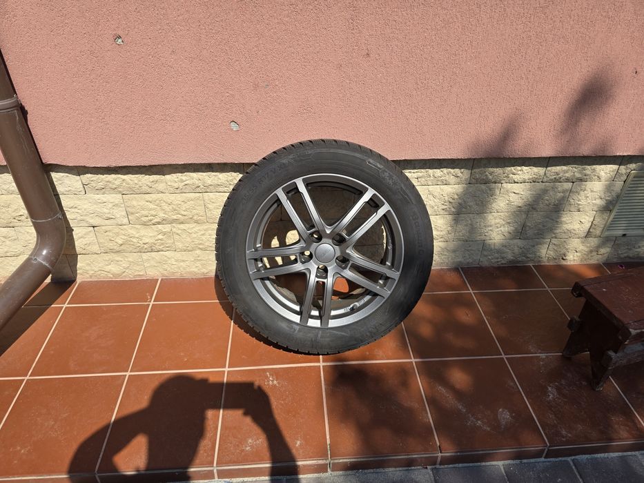 Jante aliaj Dezent + Anvelope iarna Barum