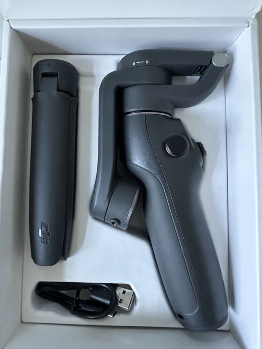 DJI osmo mobile 6