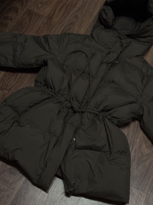 Продам коричневую куртку.