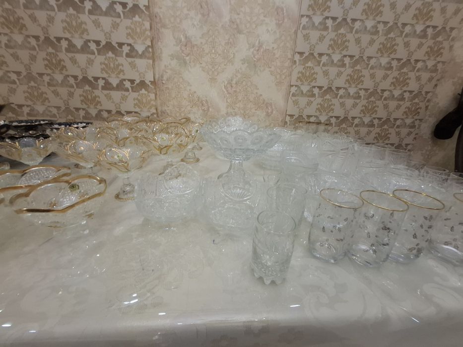 Продаётся хрустальная посуда