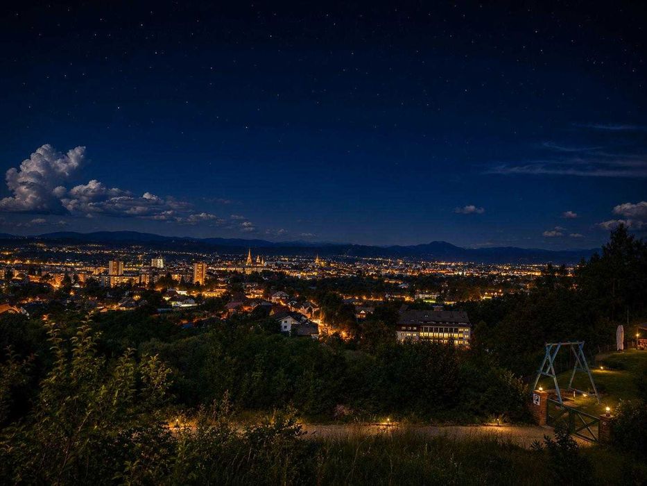 Teren de vânzare cu panoramă deosebită asupra municipiului Sighetu Marmației și vedere spre Ucraina!