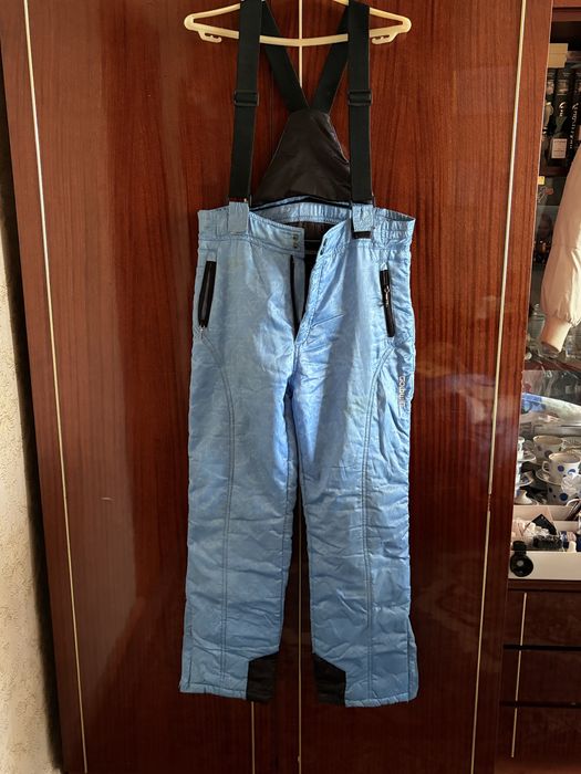 Продам лыжный костюм