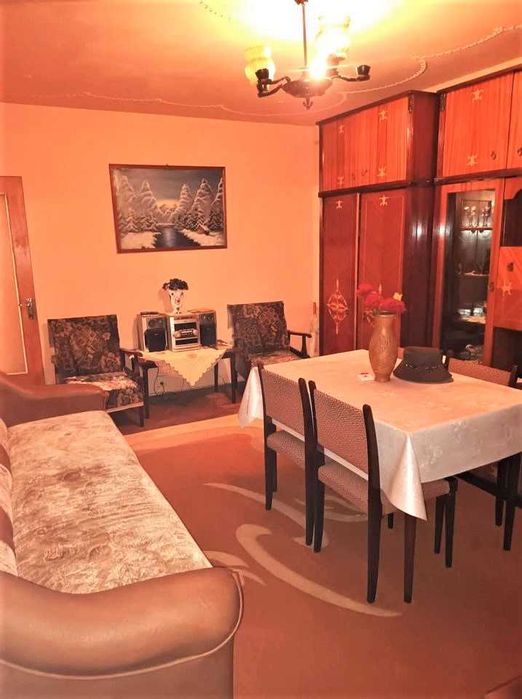 Apartament cu 3 camere zona stadion