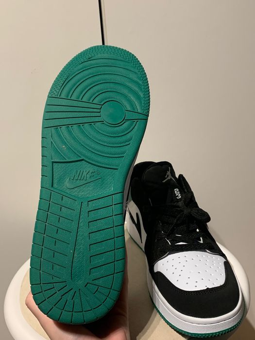 Adidasi jordan 1 low