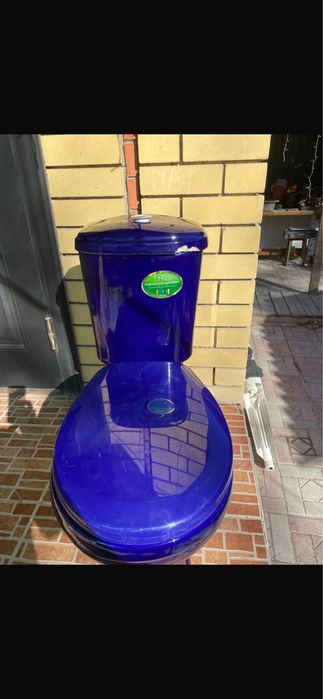 Унитаз, в хорошем состоянии