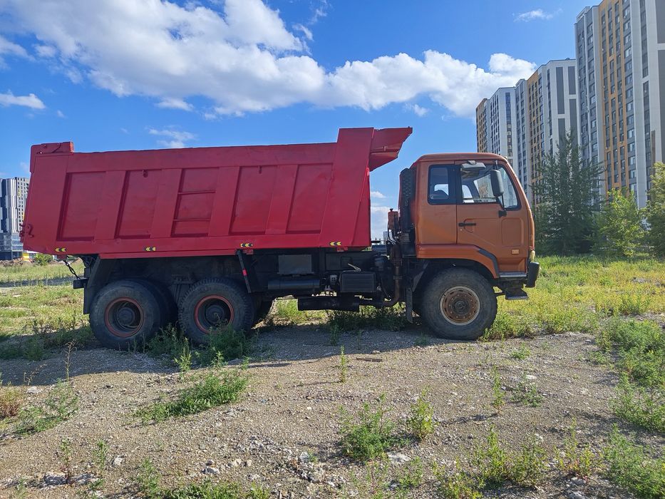 Продам самосвал  китаец