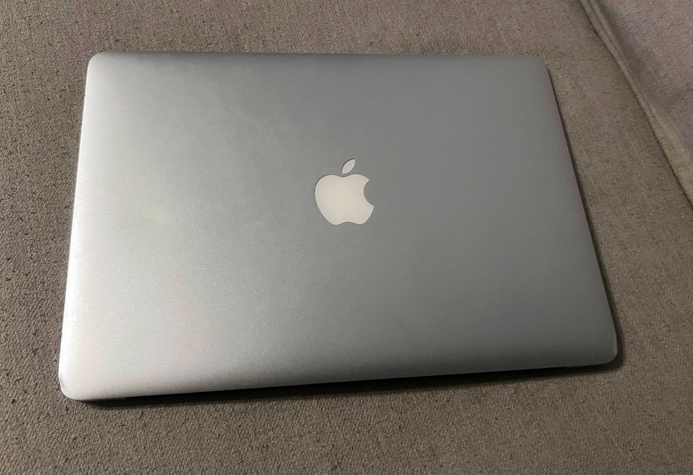 MacBook Air 13 A1466 EMC 2925 defect fara incarcator original