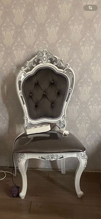 Продаются новые стулья