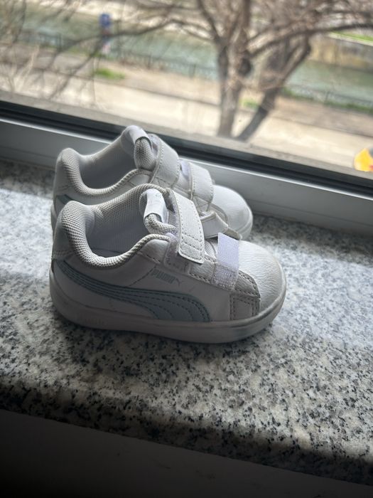 Pantofi sport puma marimea 20 pentru copii