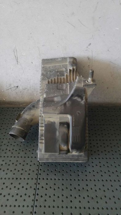 Carcasa filtru aer nissan juke f15 8200398990b