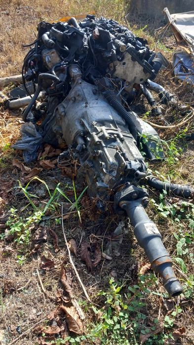 Vând motor BMW 150 cp