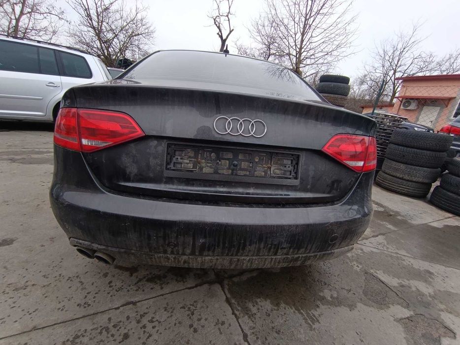 Dezmembrăm Audi A4 B8 , Motor 1.8 TFSI, An 2010
