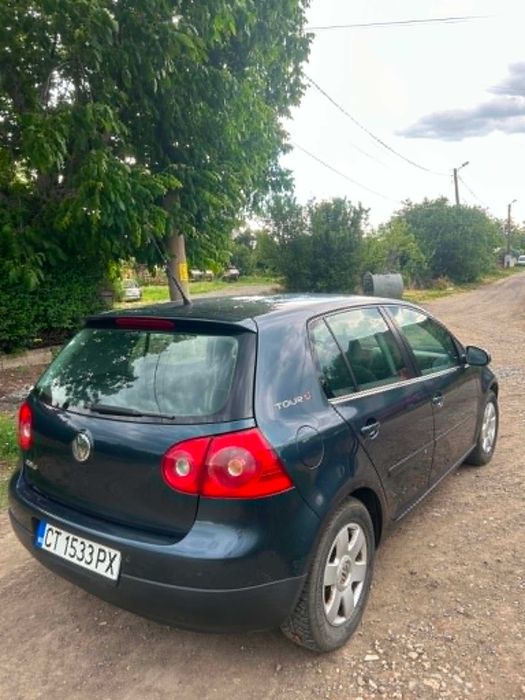 Автомобил VW Golf 5 2007