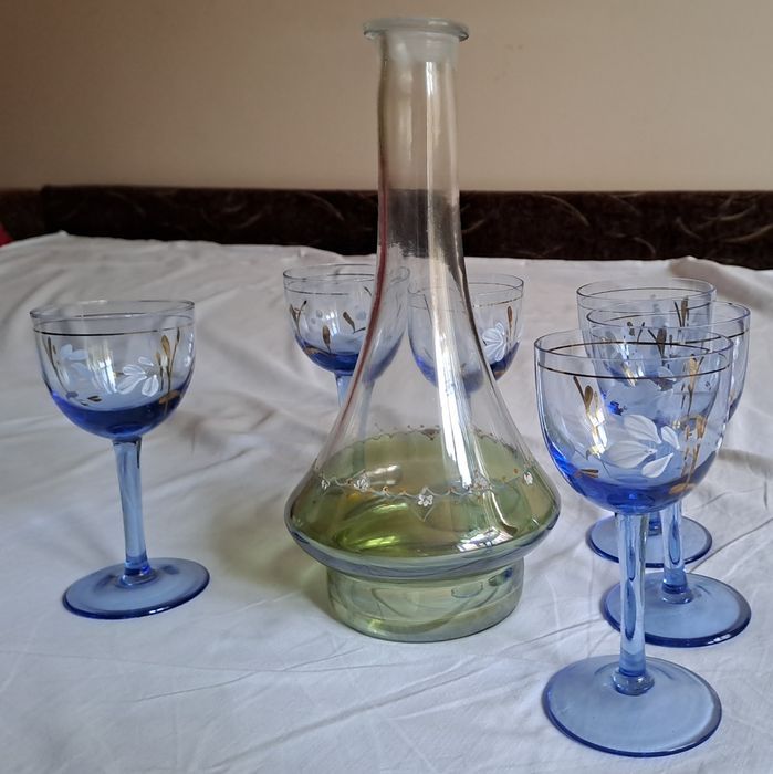 Set elegant de carafă și 6 pahare din sticlă cu model floral
