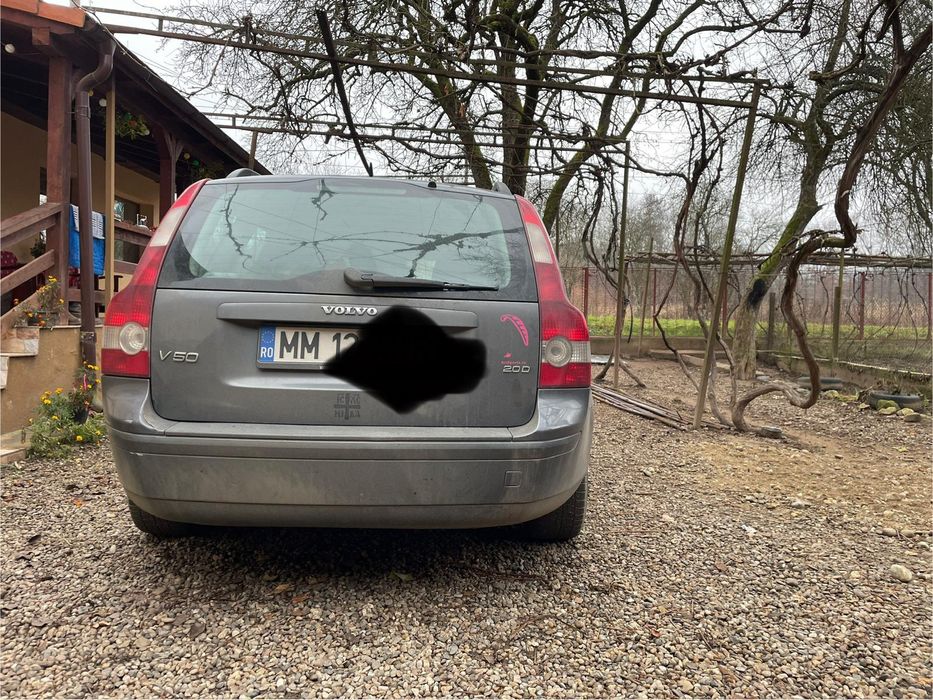 Vând Volvo V50 din 2004