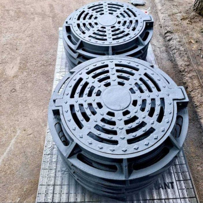 Люк чугунный от производителя!