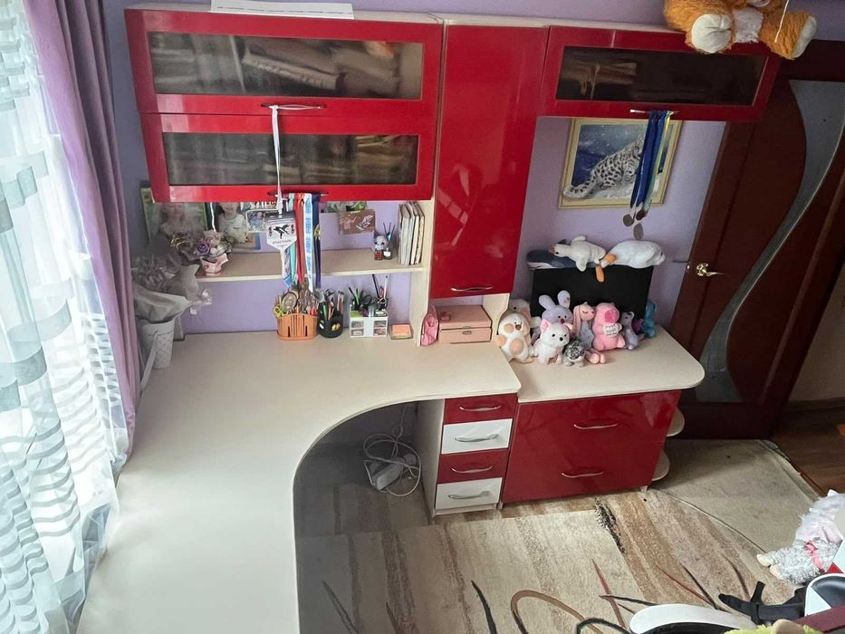Продам мебель в детскую комнату б/у
