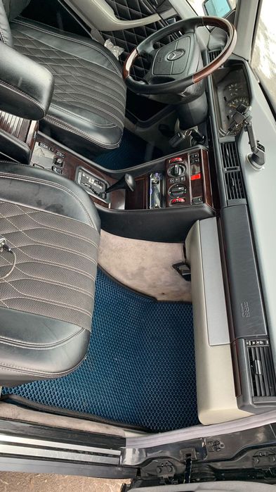 Мерседес 124 320