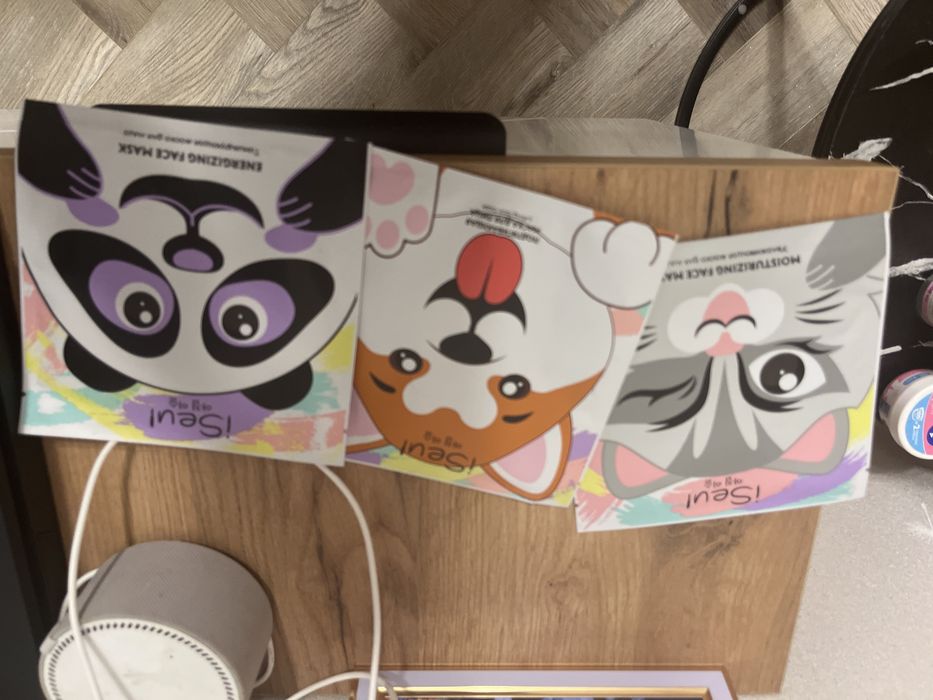Фигурки веши игрушки чехлы …..