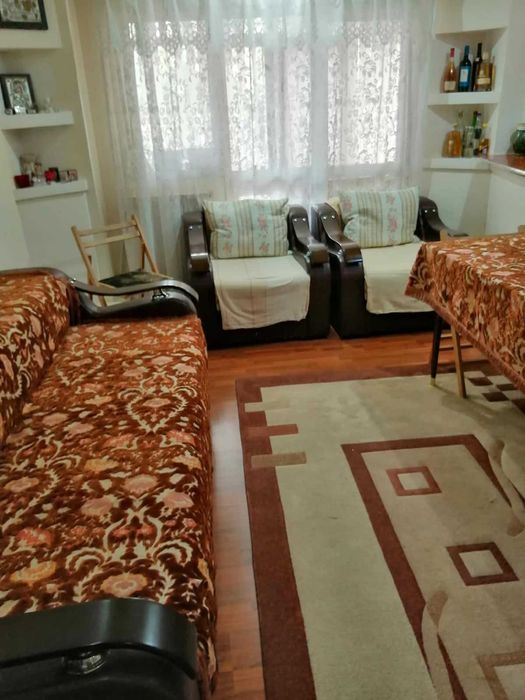 Apartament 4 camere Comanesti