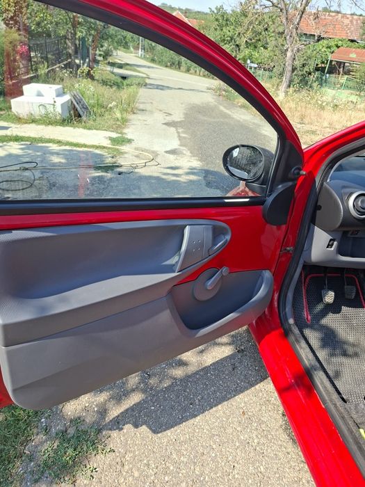 Vând Toyota Aygo – Consum foarte mic.